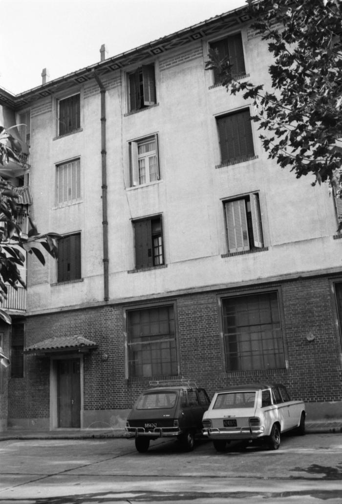 Negativos fotográficos:  Fachada Sala Los Andes.  