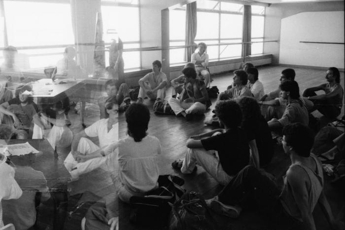 Negativos fotográficos: Examen de la Escuela de Danza de 1985.